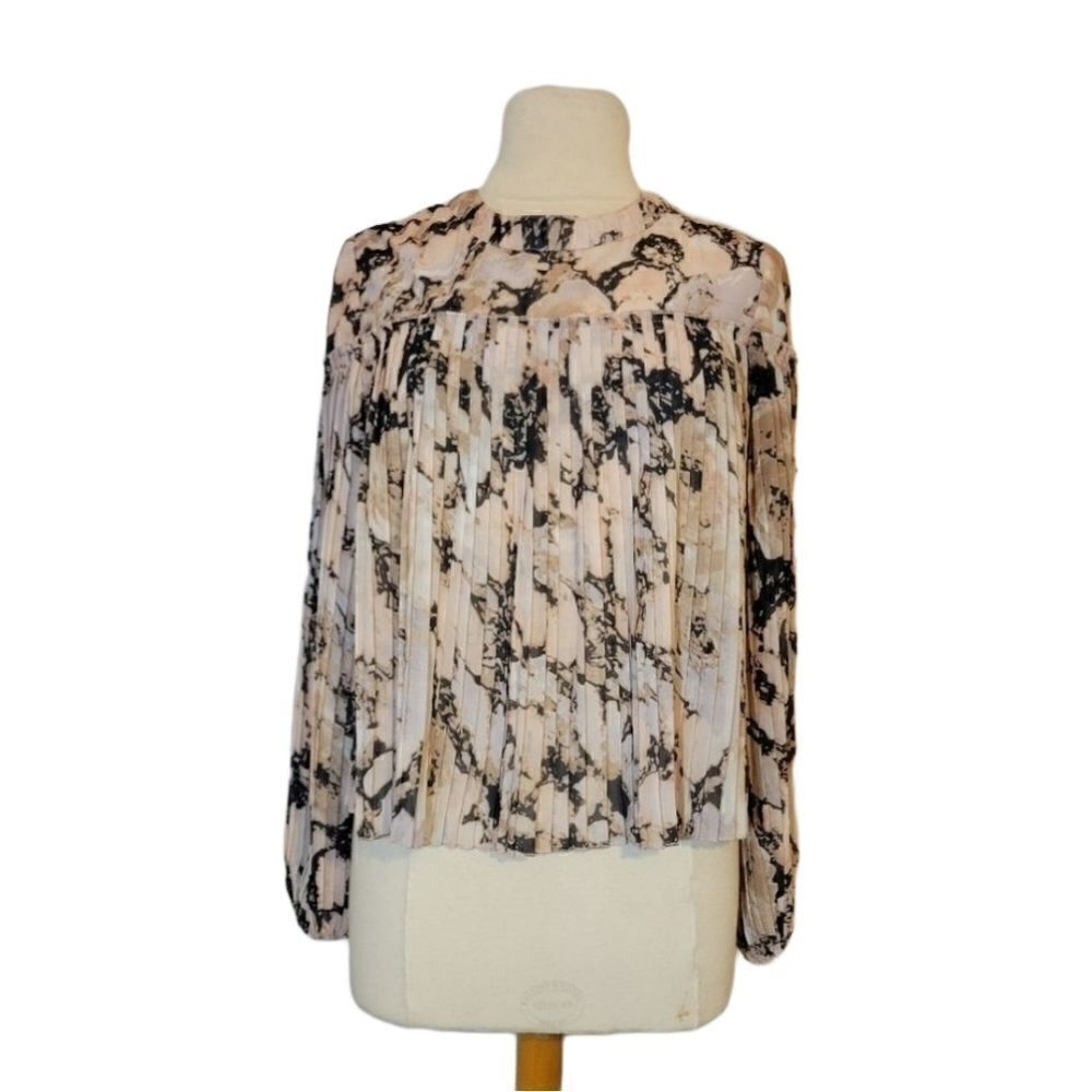 Cliche pleated blouse long Sleeve Sz Xs - Picture 2 of 10